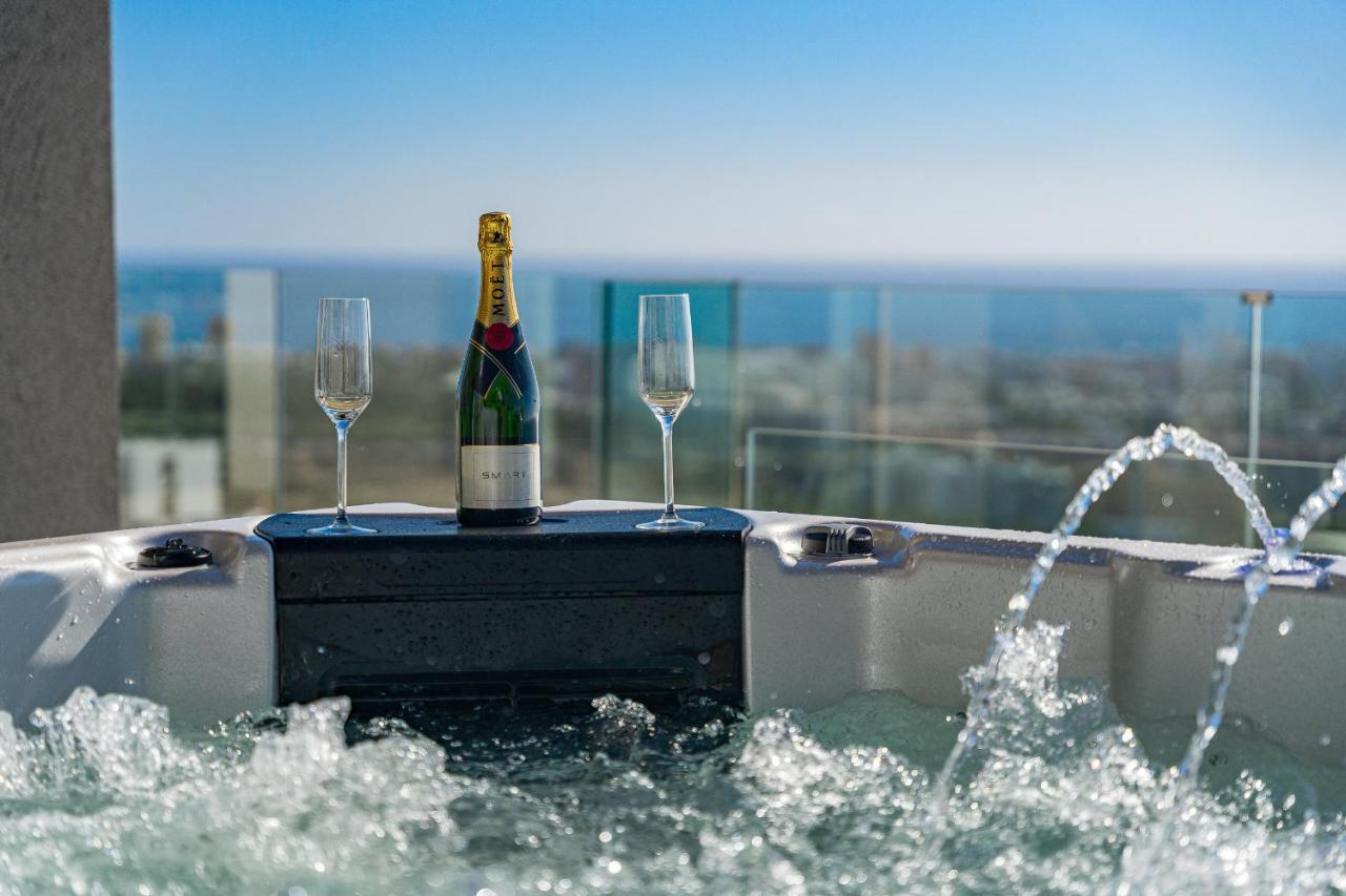 Serenity Heights - Luxury Concierge Services Адехе Экстерьер фото
